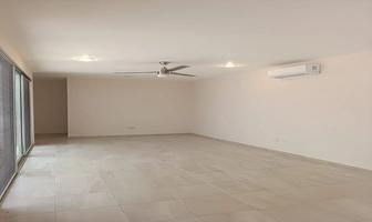 Foto de inmueble en calle 69, Col. Royal del Parque C.P. 97302, Mérida