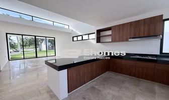 Foto de inmueble en , Col. San Antonio Cinta C.P. 97139, Mérida