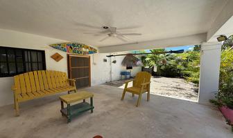 Foto de inmueble en calle 45, Col. San Crisanto C.P. 97424, Sinanché