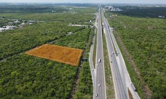 Foto de inmueble en Carretera Mérida - Progreso, Col. Santa María Yaxché C.P. 97308, Mérida