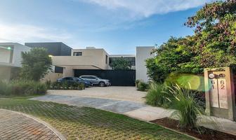 Foto de inmueble en Privada Compostela, Col. Sian Kaan C.P. 97305, Mérida