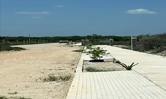 Foto de inmueble en Calle 21, Col. Sisal C.P. 97356, Hunucmá