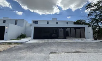 Foto de inmueble en Sin nombre de calle #S/N, Col. Temozon Norte C.P. 97302, Mérida