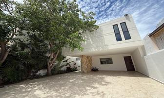 Foto de inmueble en calle 10, Col. Temozon Norte C.P. 97302, Mérida