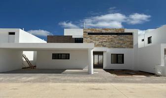 Foto de inmueble en calle 10, Col. Temozon Norte C.P. 97302, Mérida