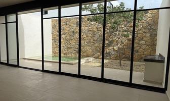 Foto de inmueble en calle 14, Col. Temozon Norte C.P. 97302, Mérida