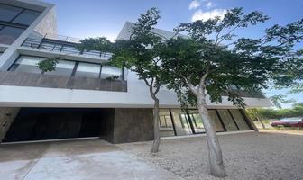Foto de inmueble en calle 20, Col. Temozon Norte C.P. 97302, Mérida