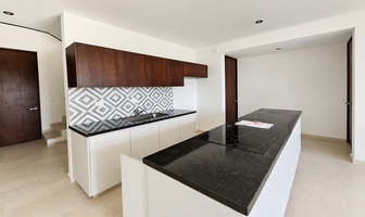Foto de inmueble en calle 22, Col. Temozon Norte C.P. 97302, Mérida