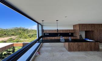 Foto de inmueble en calle 3, Col. Temozon Norte C.P. 97302, Mérida