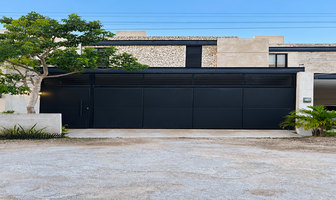 Foto de inmueble en calle 30, Col. Temozon Norte C.P. 97302, Mérida