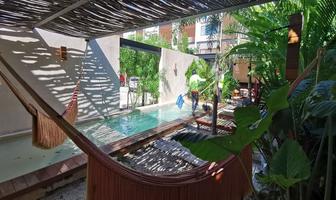 Foto de inmueble en calle 8, Col. Temozon Norte C.P. 97302, Mérida
