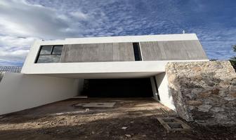 Foto de inmueble en calle ., Col. Temozon Norte C.P. 97302, Mérida
