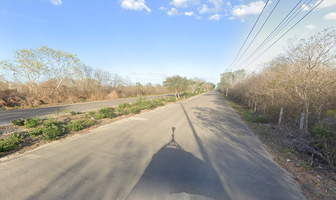 Foto de inmueble en CARRETERA, Col. Tixcacal C.P. 97312, Mérida