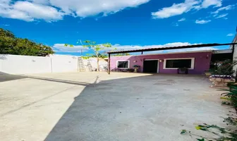 Foto de inmueble en Sin nombre de calle #S/N, Col. Vicente Solis C.P. 97180, Mérida