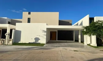 Foto de inmueble en Sin nombre de calle #11, Col. Villas Cholul C.P. 97305, Mérida