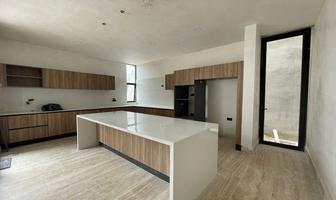 Foto de inmueble en , Col. Xcanatún C.P. 97302, Mérida