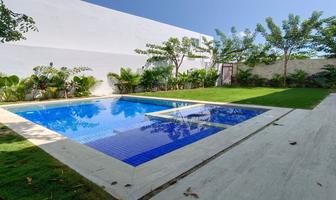 Foto de inmueble en calle 1, Col. Xcanatún C.P. 97302, Mérida
