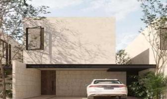 Foto de inmueble en calle 21, Col. Xcanatún C.P. 97302, Mérida