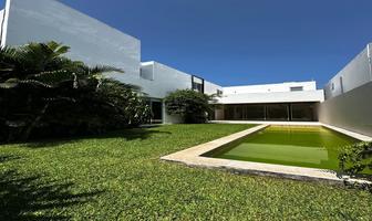 Foto de inmueble en calle 5, Col. Xcanatún C.P. 97302, Mérida