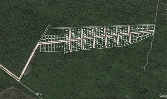 Foto de inmueble en 2GPW+Q2M Santa María Chí, Yucatan, Col. Yaxkukul C.P. 97348, Yaxkukul