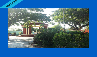 Foto de inmueble en , Col. Yaxkukul C.P. 97348, Yaxkukul
