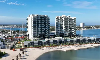 Foto de inmueble en CALLE 17 NUM. 89; CONDOMINIO MAESTRO DENOMINADO "MARINA YUCALPETEN"; TORRE BARLOVENTO, SUBCONDOMINIO #S/N, Col. Yucalpeten C.P. 97336, Progreso