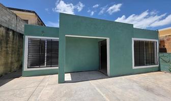 Foto de inmueble en Calle 61B, Col. Yucalpeten C.P. 97238, Mérida