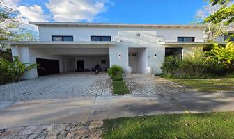 Foto de inmueble en Calle 3, Col. Yucatán Country Club C.P. 97308, Mérida