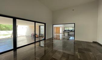 Foto de inmueble en Jaguar, Col. Yucatán Country Club C.P. 97308, Mérida