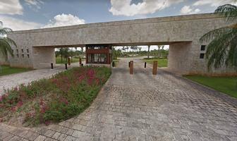 Foto de inmueble en , Col. Yucatán Country Club C.P. 97308, Mérida
