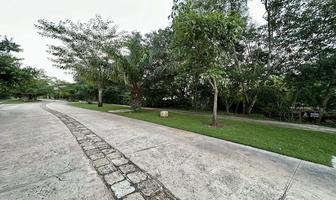 Foto de inmueble en , Col. Yucatán Country Club C.P. 97308, Mérida