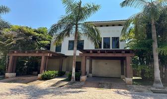 Foto de inmueble en , Col. Yucatán Country Club C.P. 97308, Mérida