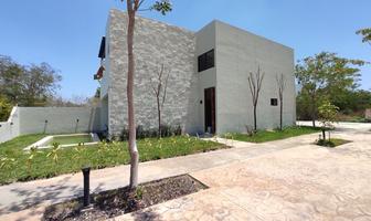 Foto de inmueble en , Col. Yucatán Country Club C.P. 97308, Mérida