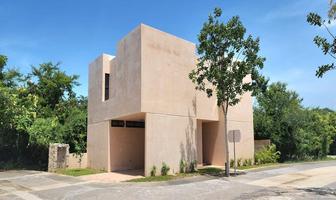 Foto de inmueble en , Col. Yucatán Country Club C.P. 97308, Mérida