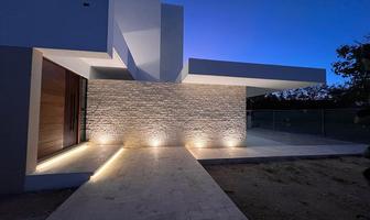 Foto de inmueble en Paseo Country, Col. Yucatán Country Club C.P. 97308, Mérida
