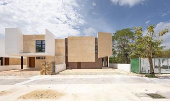 Foto de inmueble en Paseo Country, Col. Yucatán Country Club C.P. 97308, Mérida