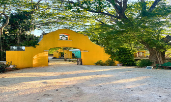 Foto de inmueble en San Antonio Tehuitz, Col. Yucatán Country Club C.P. 97308, Mérida