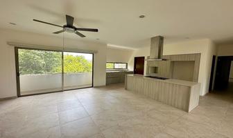 Foto de inmueble en Serena, Col. Yucatán Country Club C.P. 97308, Mérida