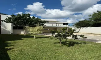 Foto de inmueble en Sin nombre de calle #11, Col. Yucatán Country Club C.P. 97308, Mérida