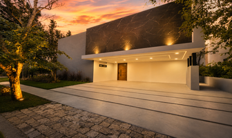 Foto de inmueble en Toh, Col. Yucatán Country Club C.P. 97308, Mérida