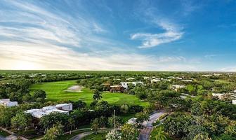 Foto de inmueble en XTACAY, Col. Yucatán Country Club C.P. 97308, Mérida