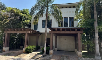 Foto de inmueble en YCC, Col. Yucatán Country Club C.P. 97308, Mérida