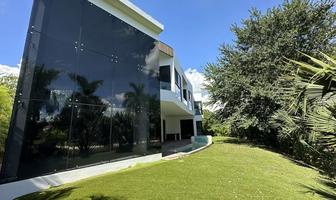Foto de inmueble en calle 1, Col. Yucatán Country Club C.P. 97308, Mérida