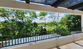 Foto de inmueble en calle 25, Col. Yucatán Country Club C.P. 97308, Mérida