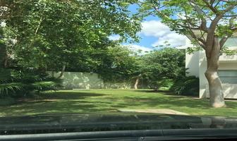 Foto de inmueble en calle 25, Col. Yucatán Country Club C.P. 97308, Mérida