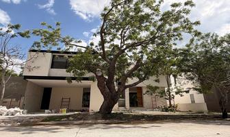 Foto de inmueble en calle 4, Col. Yucatán Country Club C.P. 97308, Mérida