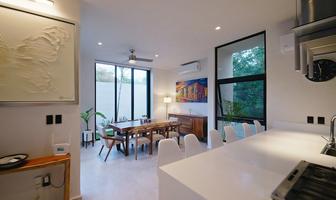 Foto de inmueble en calle 4, Col. Yucatán Country Club C.P. 97308, Mérida