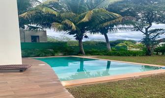 Foto de inmueble en calle 4, Col. Yucatán Country Club C.P. 97308, Mérida