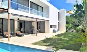 Foto de inmueble en calle ., Col. Yucatán Country Club C.P. 97308, Mérida
