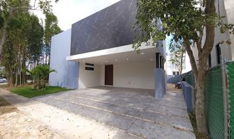 Foto de inmueble en toh, Col. Yucatán Country Club C.P. 97308, Mérida